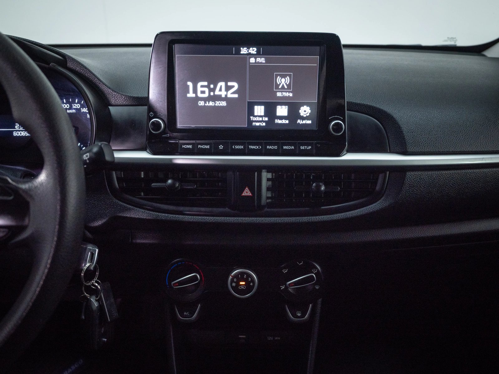 Kia MORNING 2024 - Imagen 16 de 19