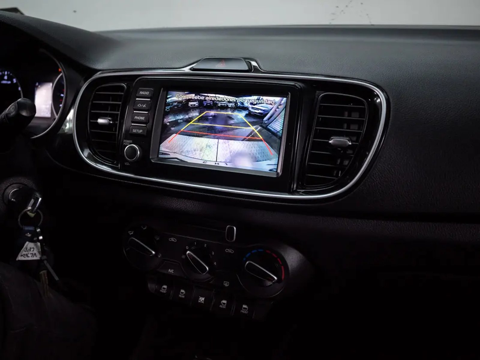 Kia SOLUTO 2026 - Imagen 19 de 20