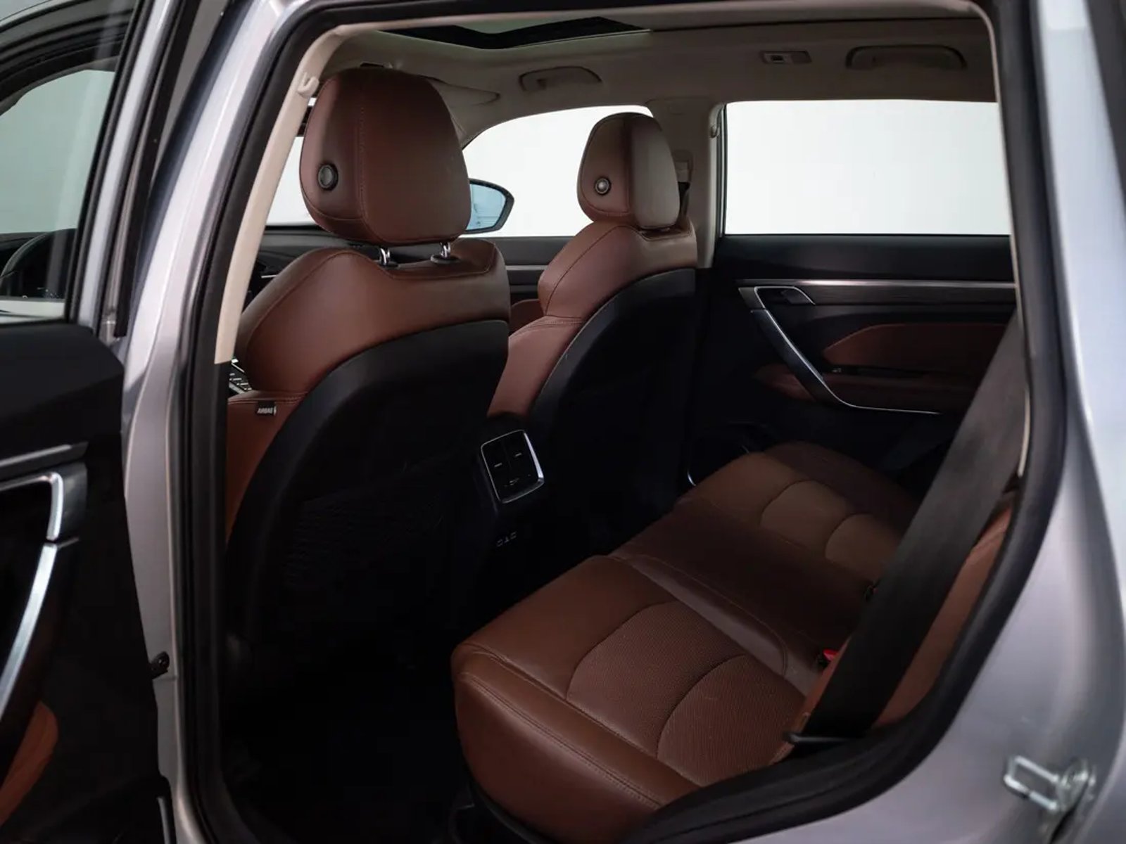 Geely AZKARRA 2024 - Imagen 14 de 20