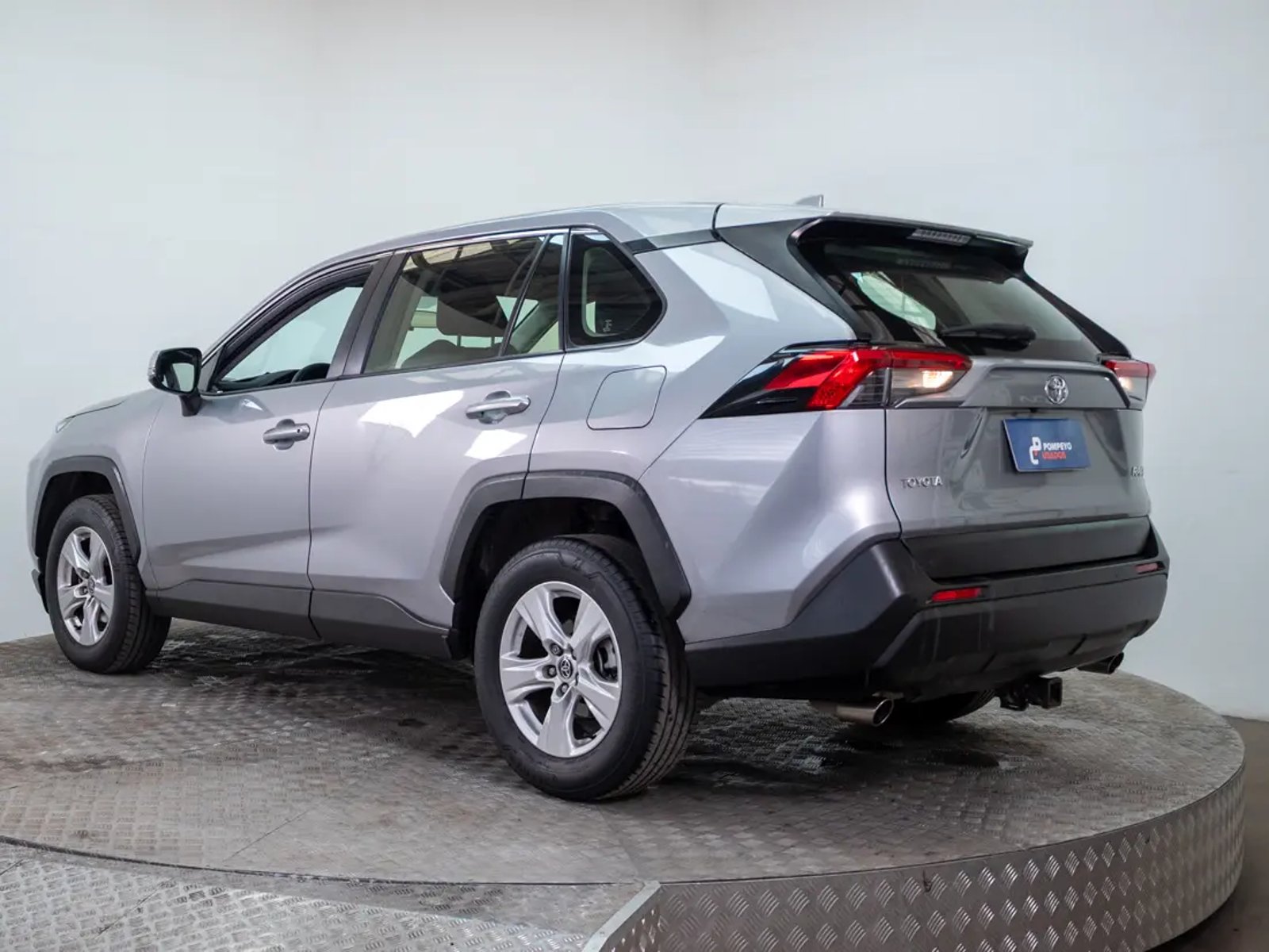 Toyota RAV 4 2020 - Foto 4 de 20