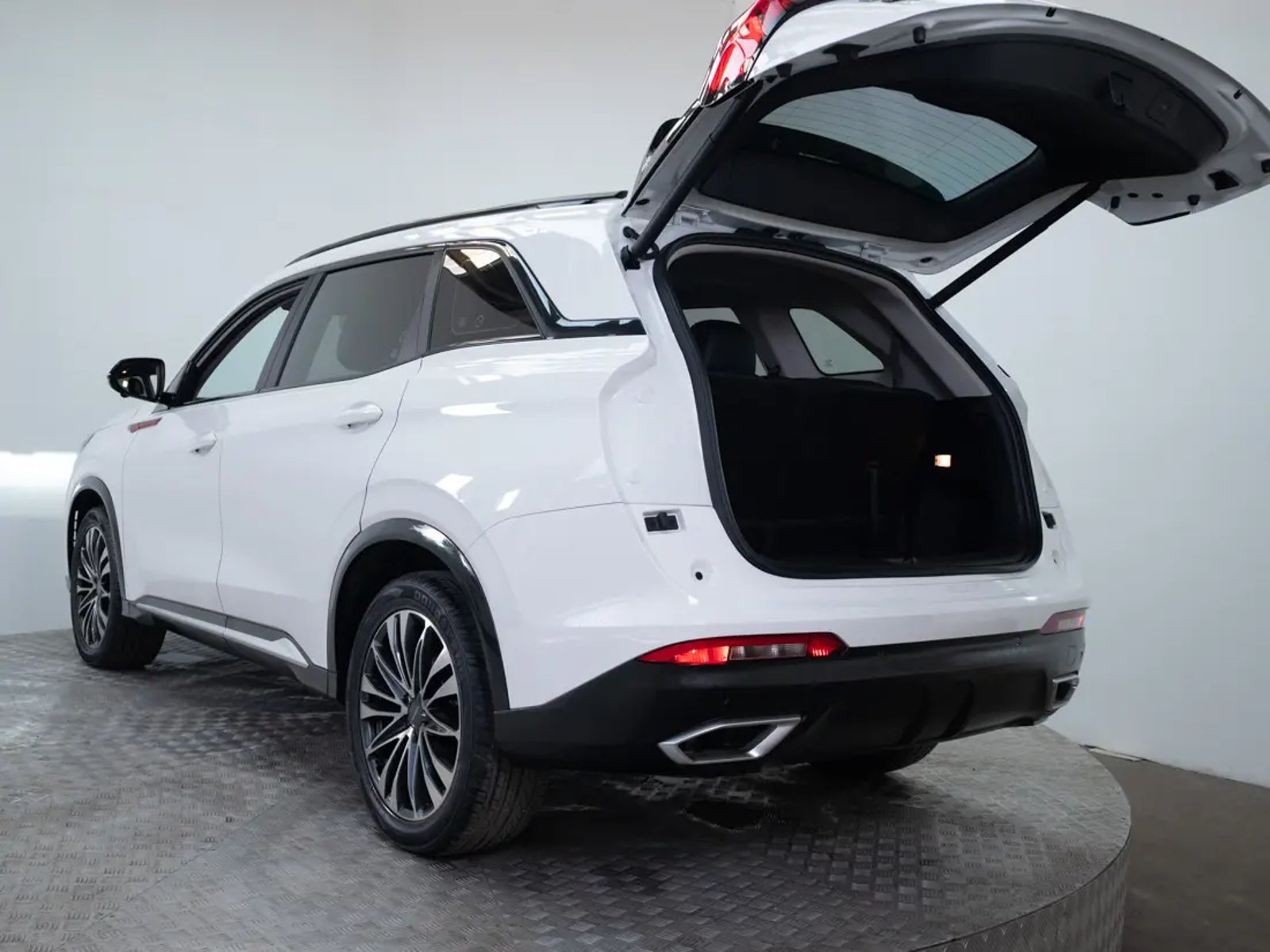 DFSK SUV 600 2024 - Imagen 10 de 20