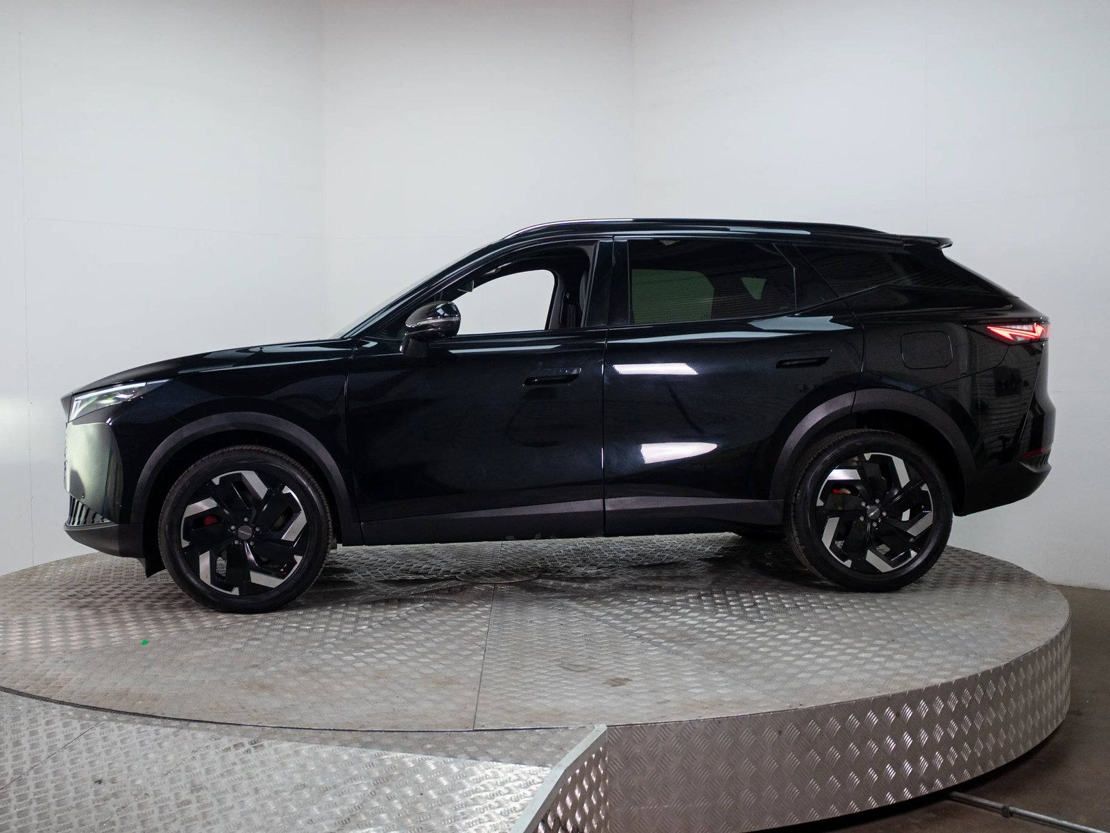 OMODA C-70 2026 - Foto 4 de 20