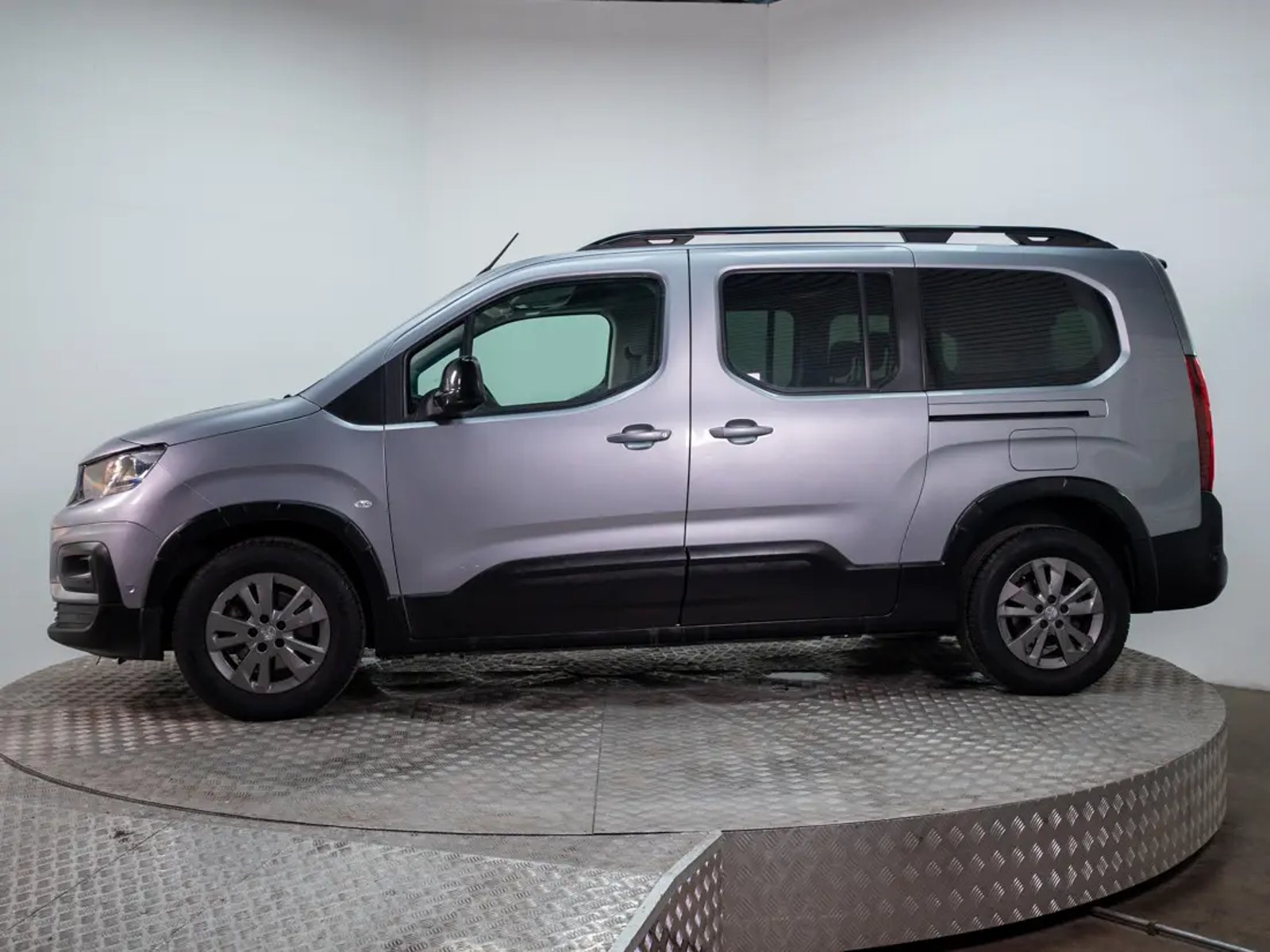 Peugeot RIFTER 2023 - Imagen 3 de 19