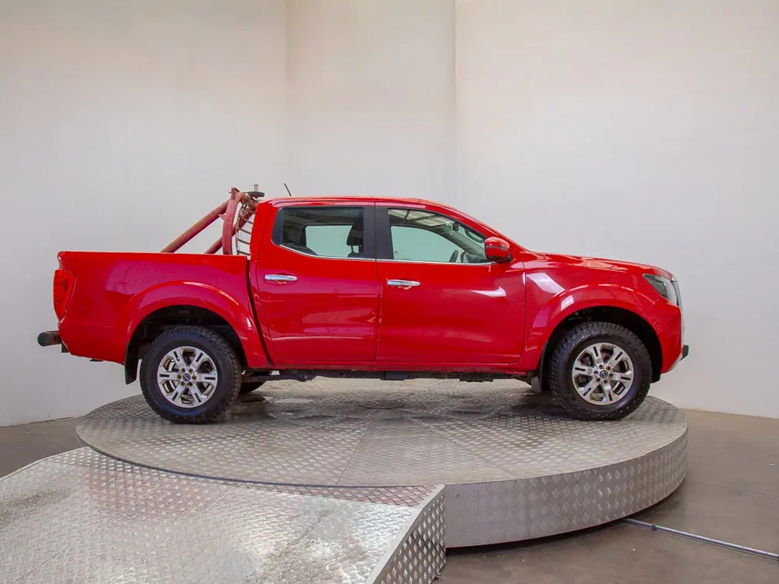 NISSAN NAVARA 2024 - Imagen 10 de 18