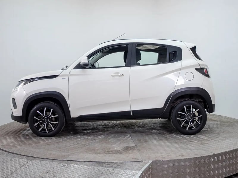Mahindra KUV100 2021 - Imagen 4 de 18