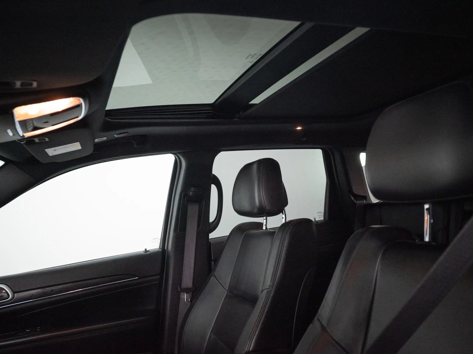 JEEP GRAND CHEROKEE 2021 - Imagen 16 de 16