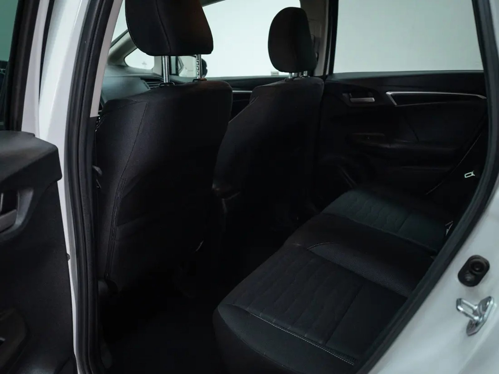 HONDA WR-V 2025 - Imagen 16 de 18