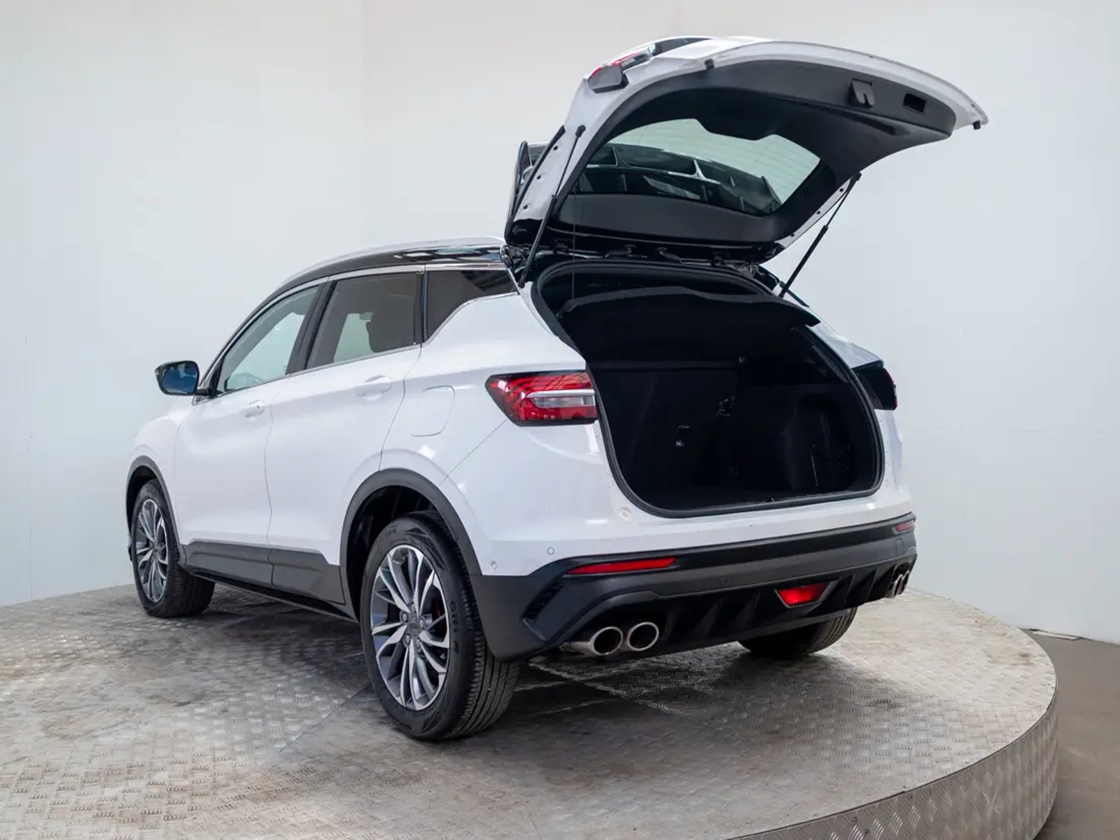 Geely COOLRAY 2023 - Imagen 10 de 20