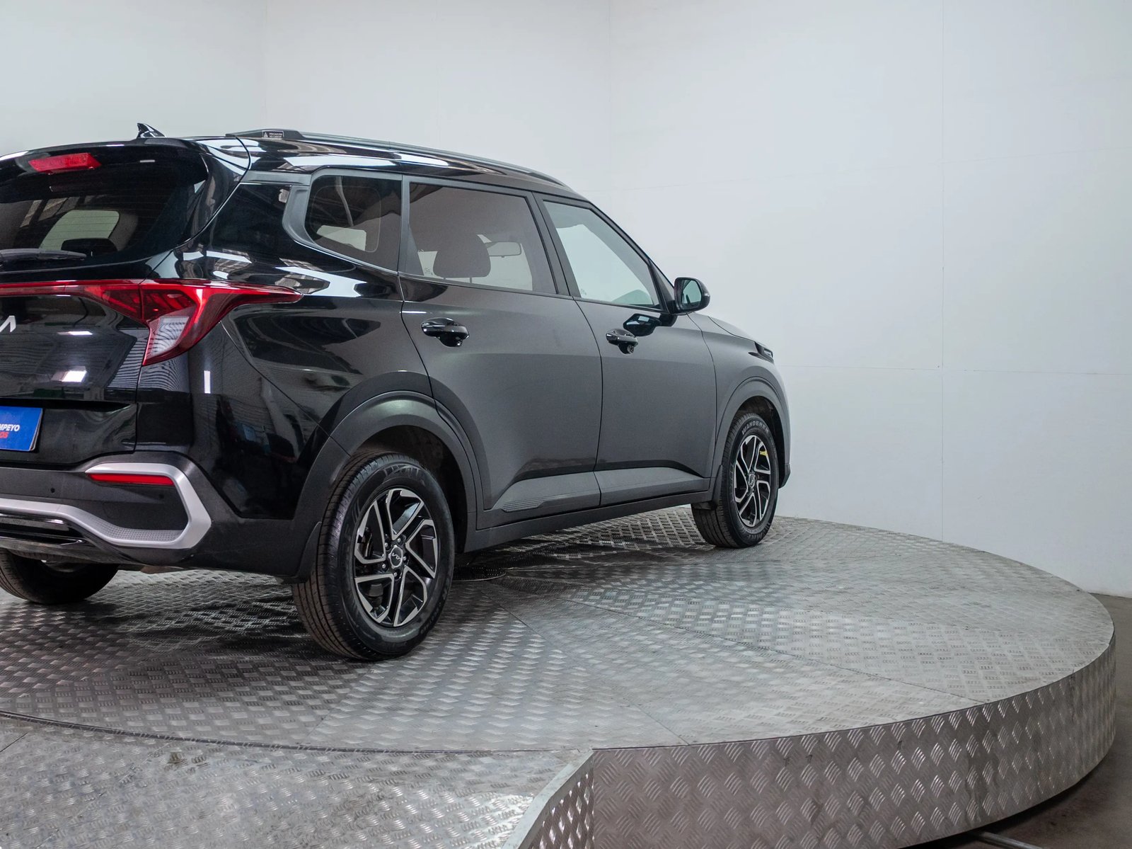 Kia CARENS 2024 - Imagen 8 de 15
