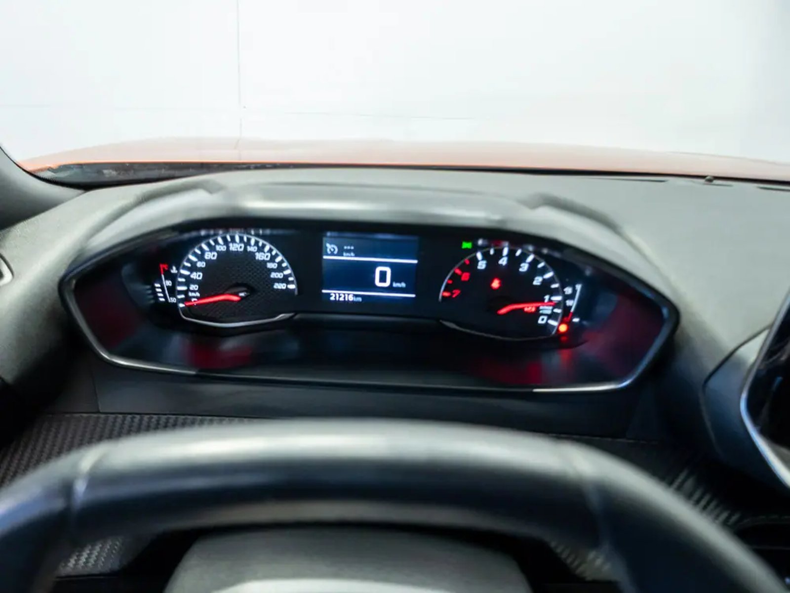 PEUGEOT 2008 2024 - Imagen 15 de 17