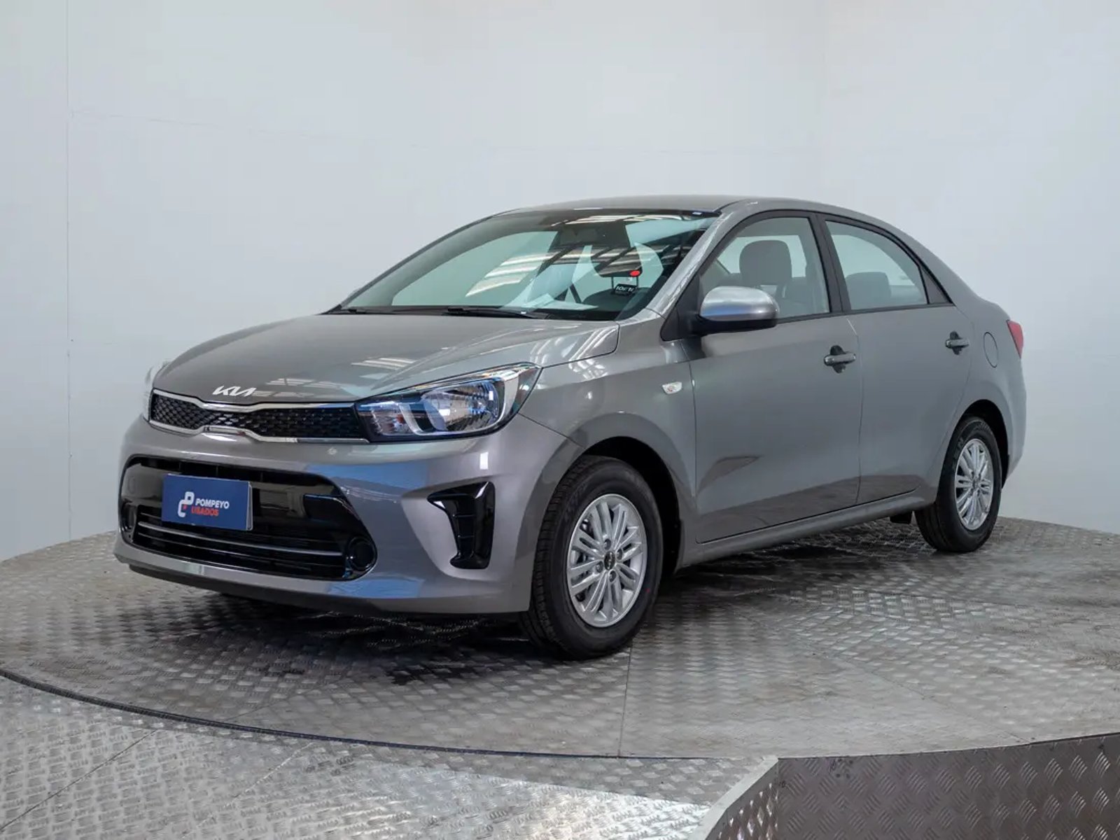 Kia SOLUTO 2026 - Imagen 3 de 20