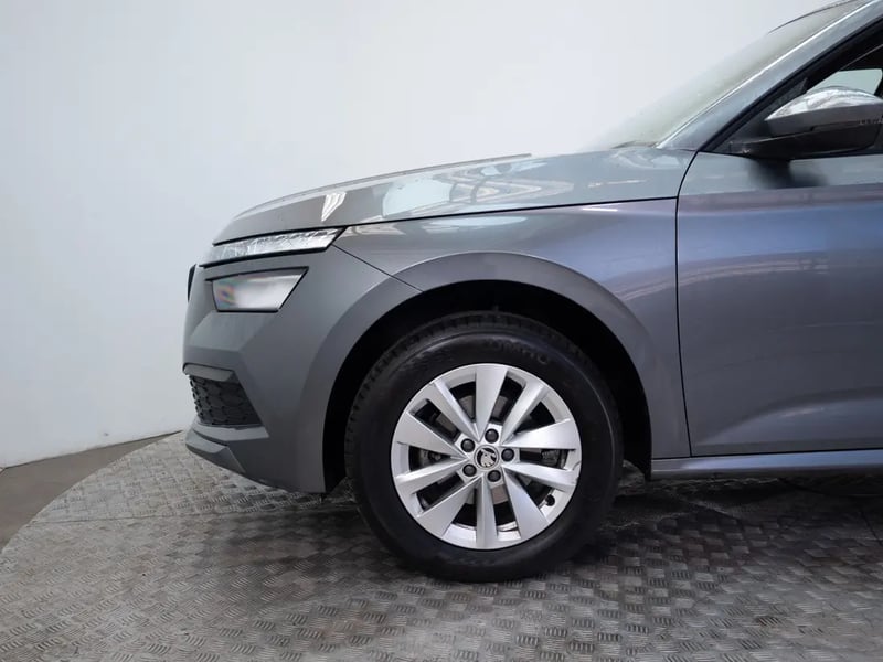 Skoda KAMIQ 2023 - Imagen 14 de 16