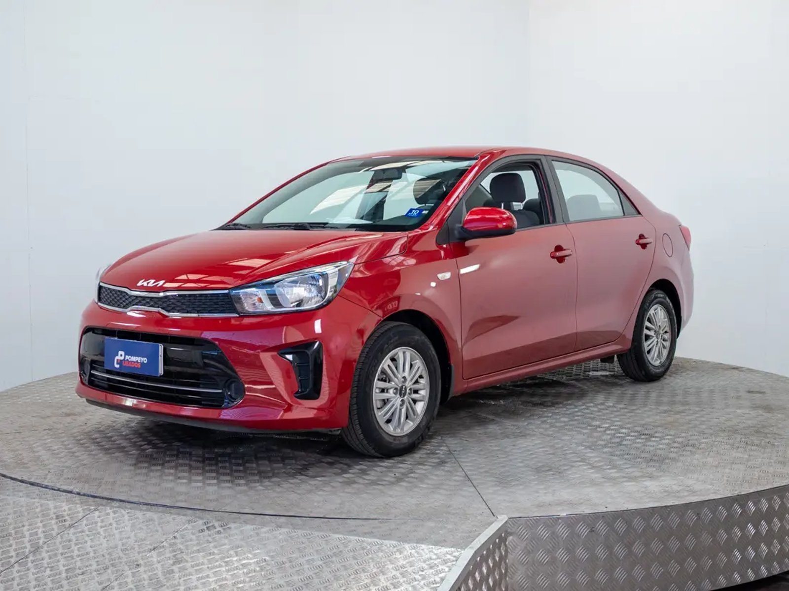 Kia SOLUTO 2024 - Imagen 3 de 18