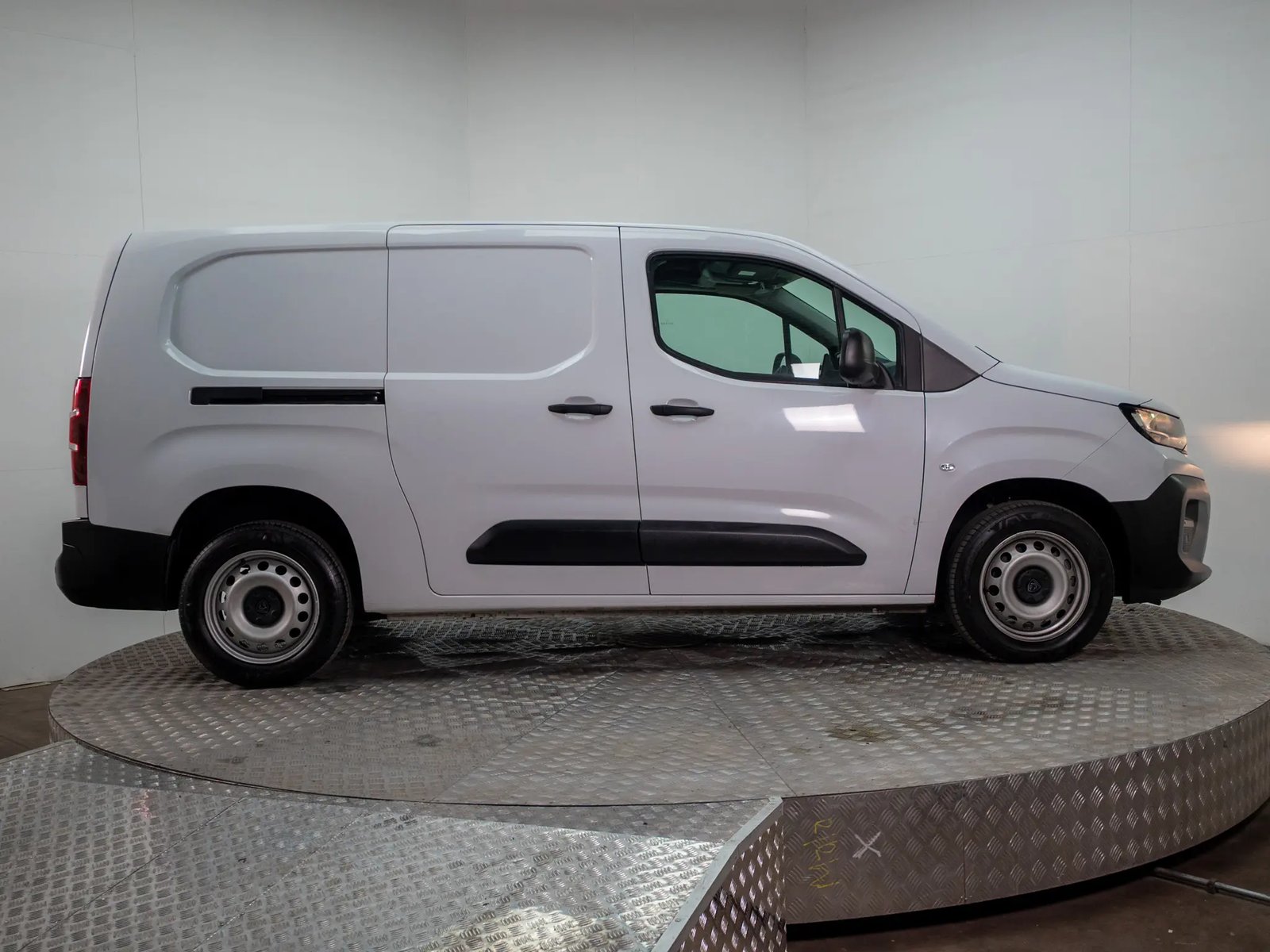 PEUGEOT PARTNER 2025 - Imagen 10 de 14