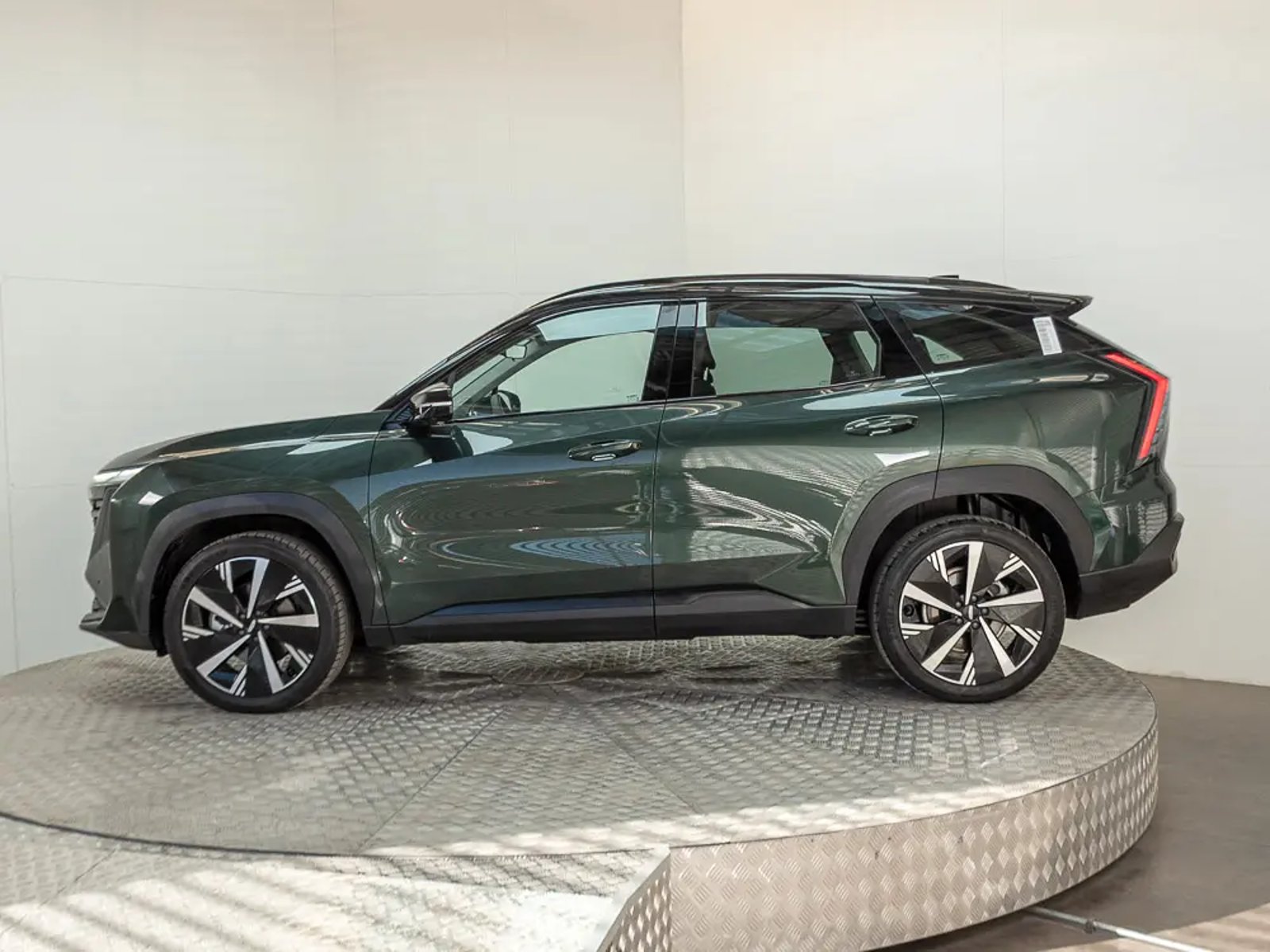 Geely STARRAY 2025 - Imagen 8 de 16