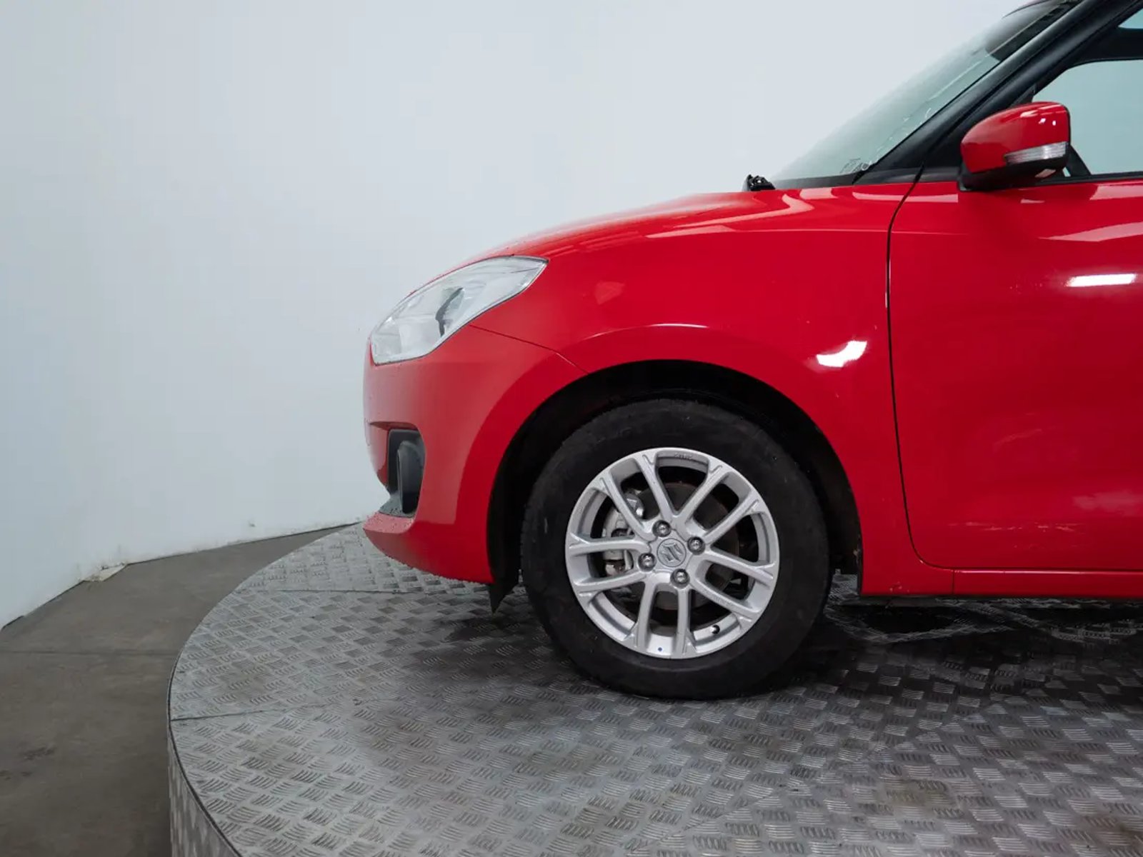 Suzuki SWIFT 2023 - Foto 5 de 19