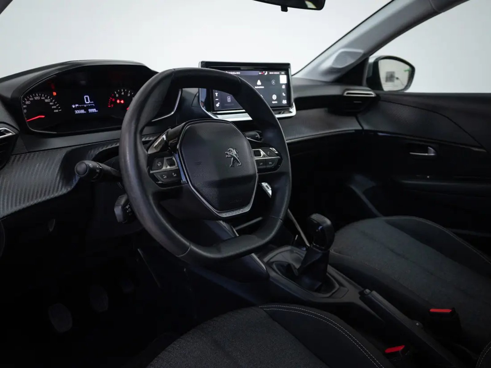 PEUGEOT 208 2023 - Imagen 16 de 18