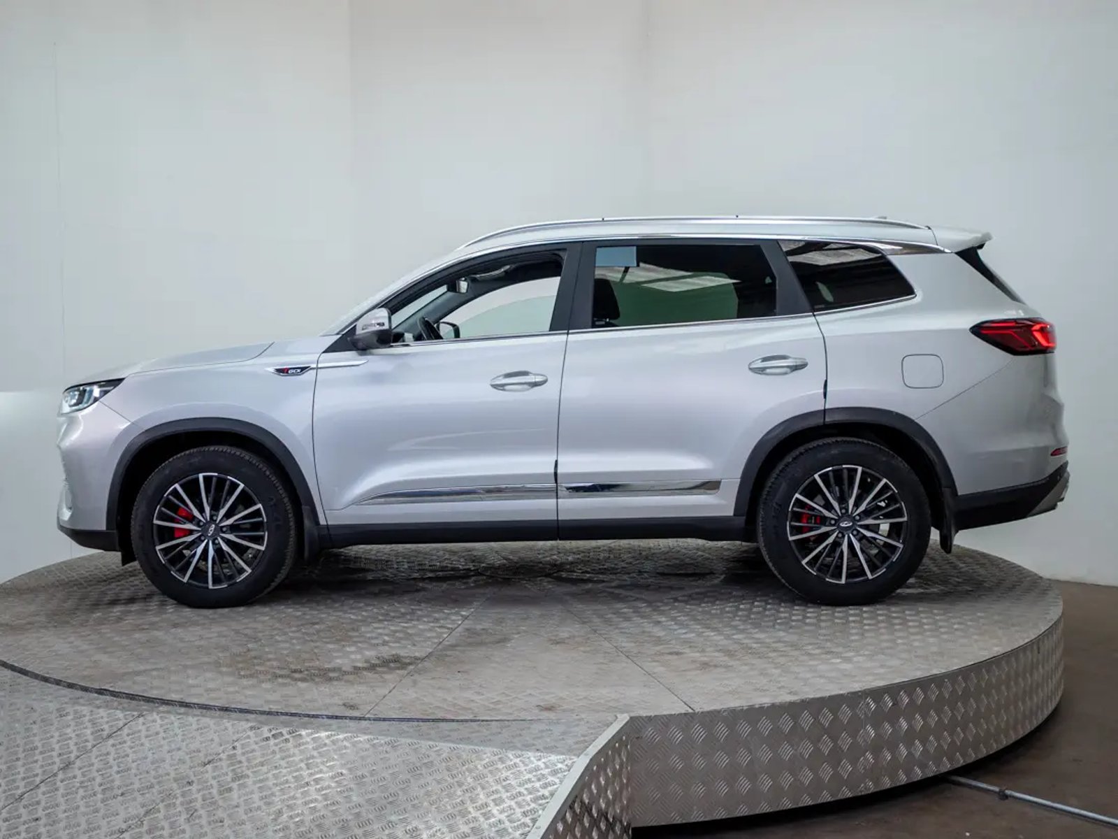 Chery TIGGO 8 2023 - Foto 4 de 20