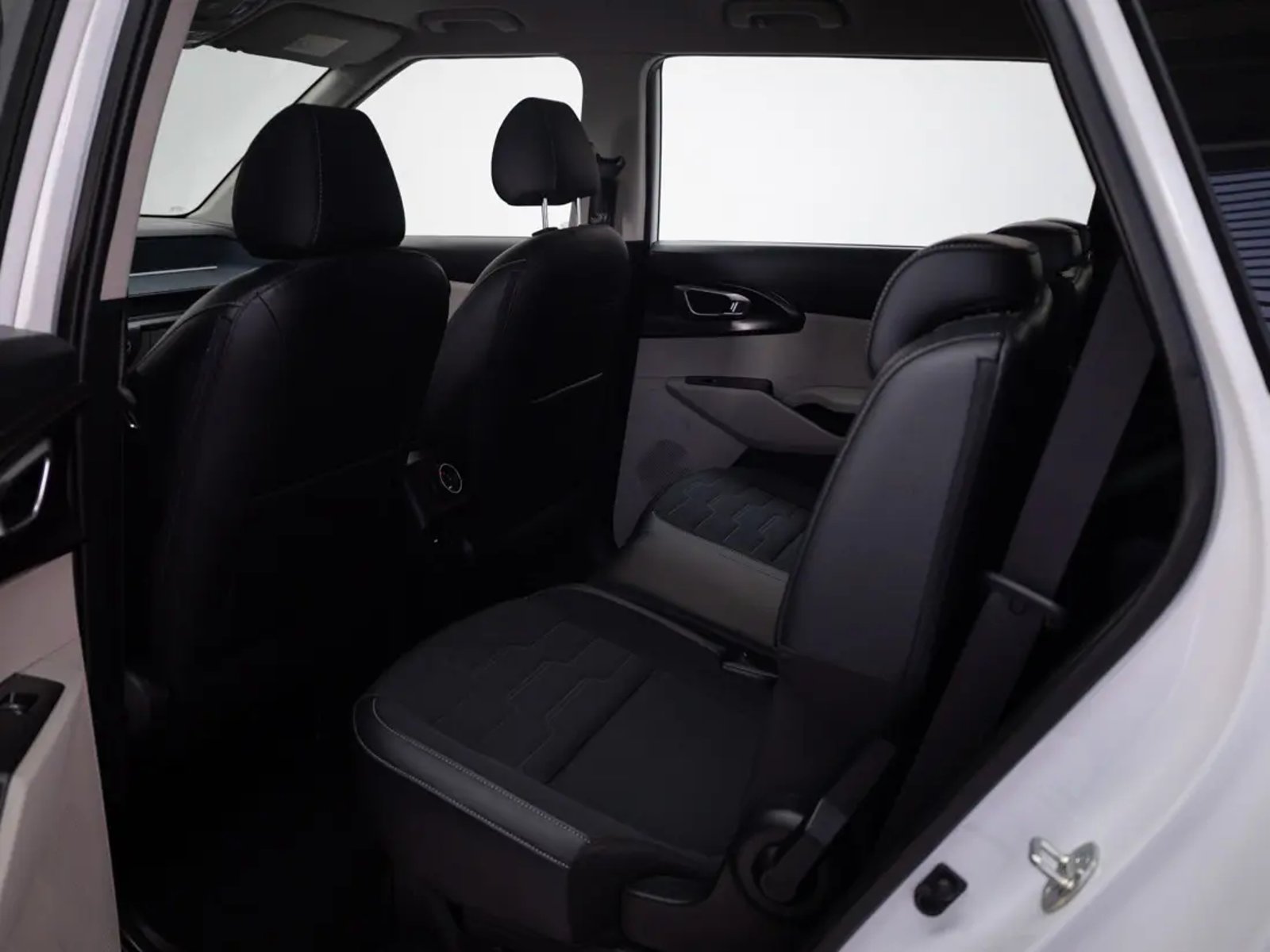 KIA CARENS 2026 - Imagen 9 de 11