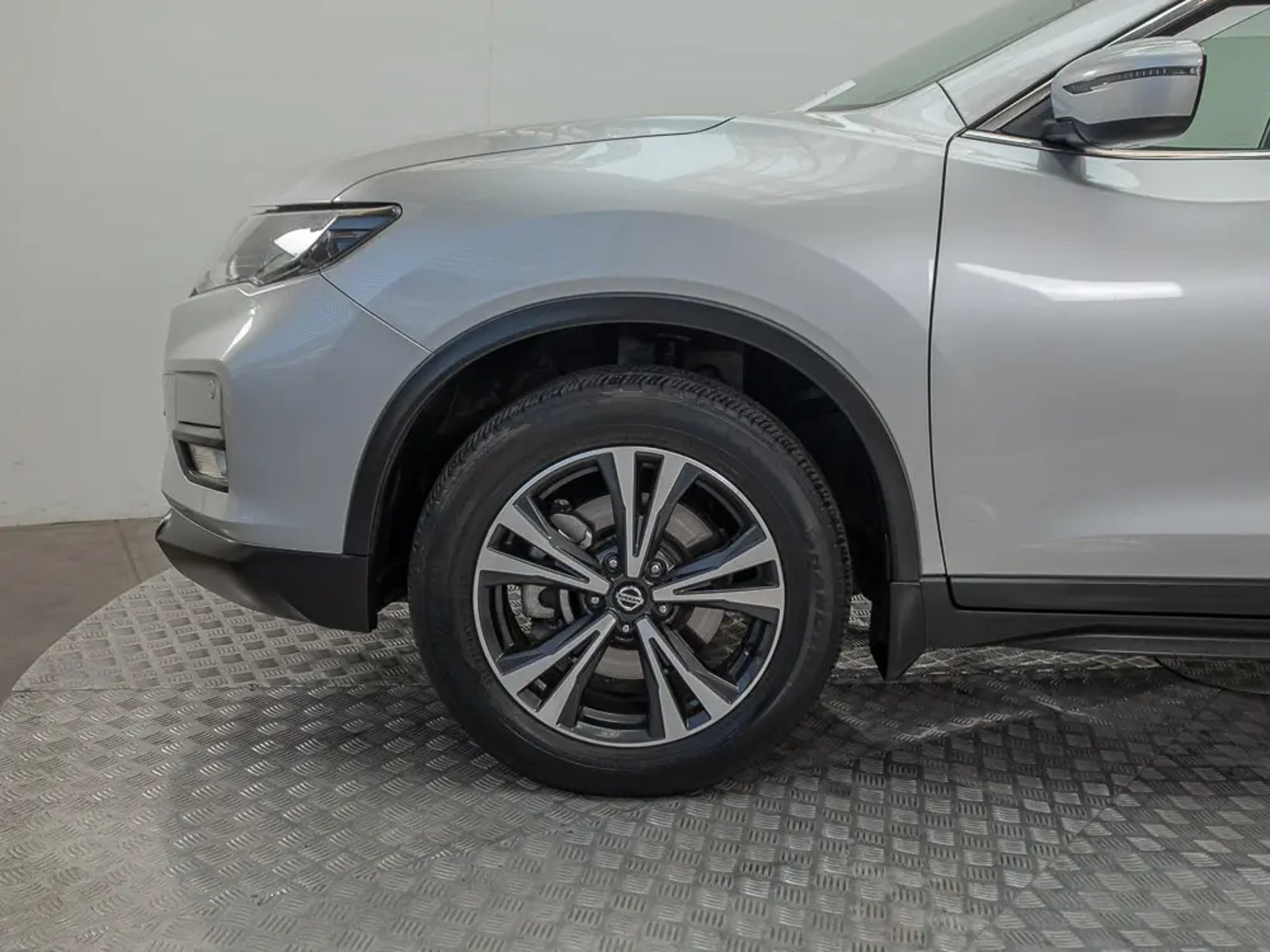 NISSAN X-TRAIL 2023 - Imagen 8 de 15