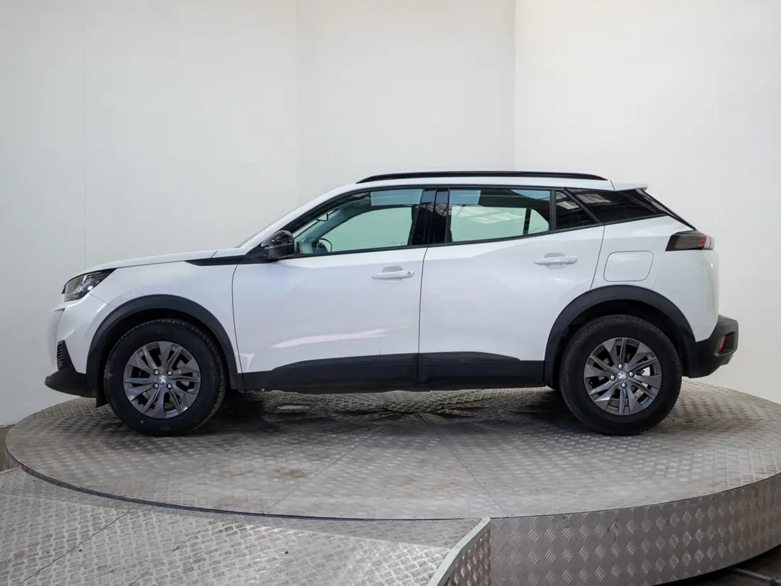 Peugeot 2008 2022 - Foto 4 de 20