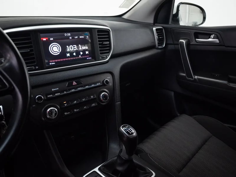 Kia SPORTAGE 2019 - Imagen 12 de 20