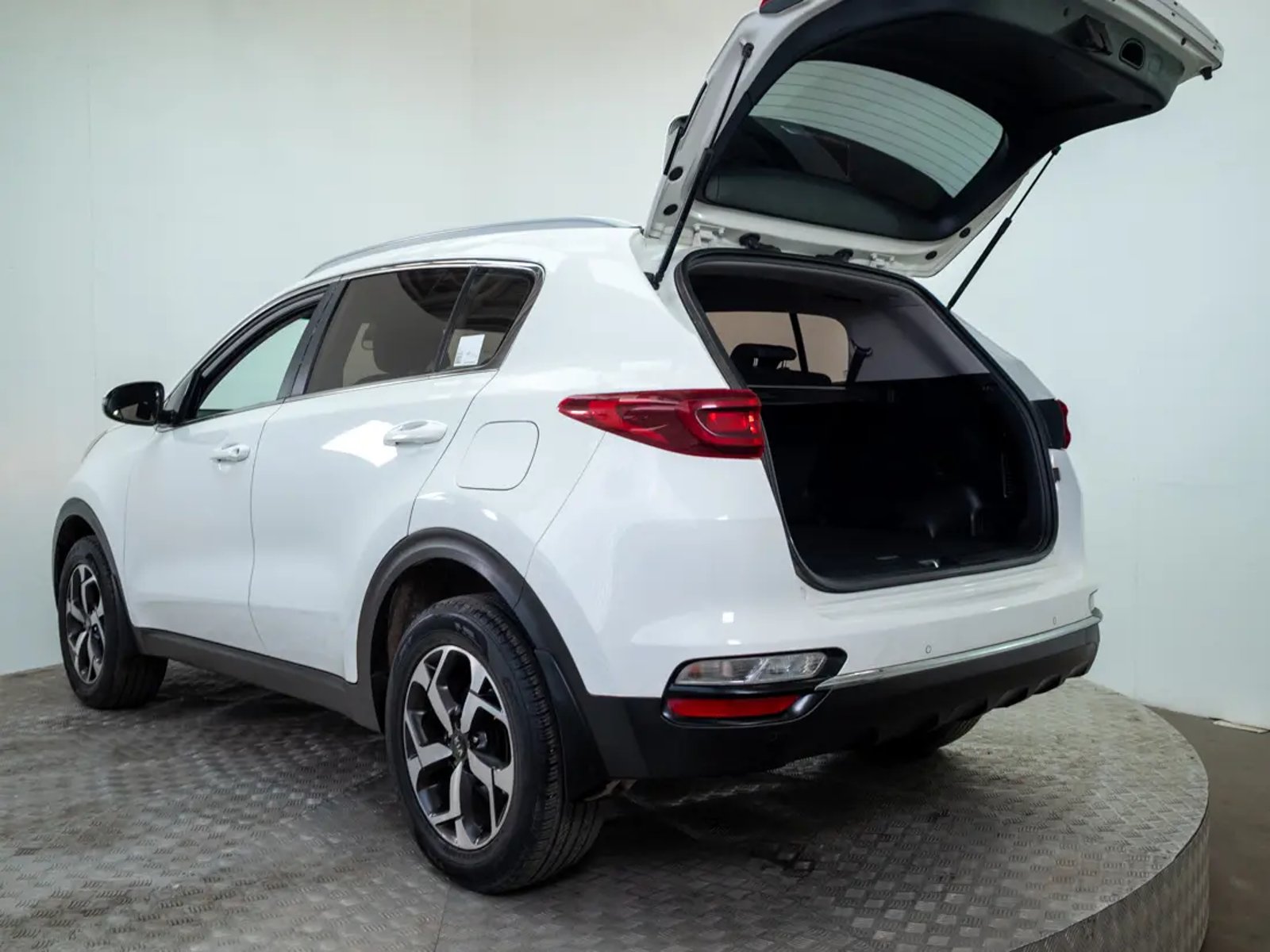 Kia SPORTAGE 2021 - Imagen 10 de 20