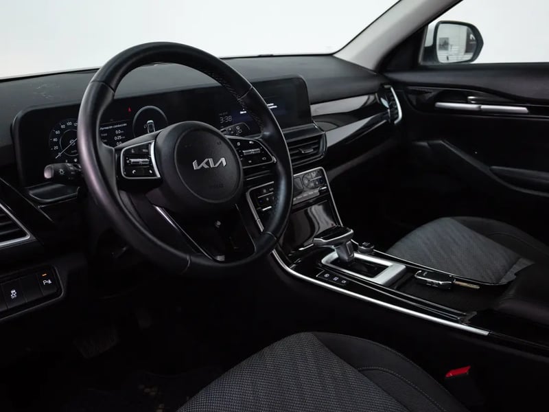 Kia SELTOS 2024 - Imagen 11 de 18
