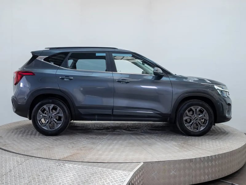 Kia SELTOS 2024 - Imagen 8 de 20