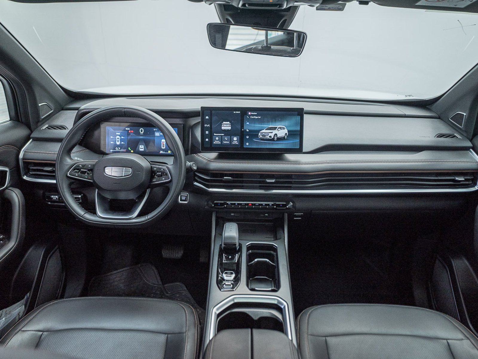 GEELY OKAVANGO 2025 - Imagen 12 de 19