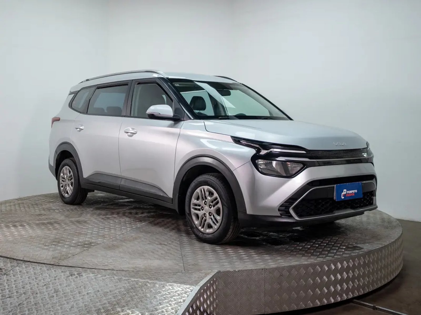Kia CARENS 2023 - Imagen 9 de 20