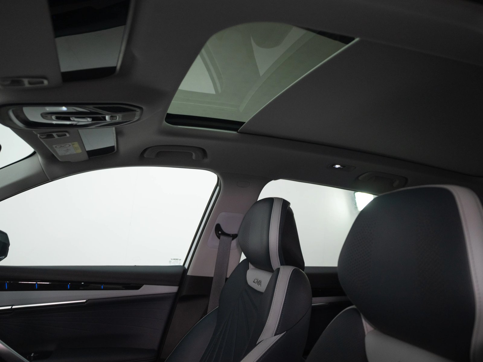 Geely STARRAY 2025 - Imagen 17 de 20