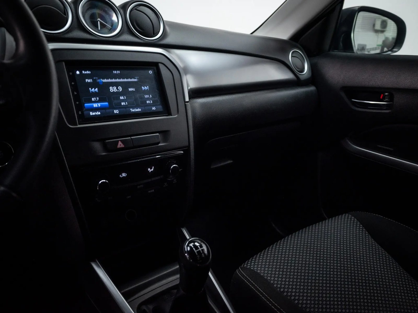 SUZUKI VITARA 2020 - Imagen 14 de 19