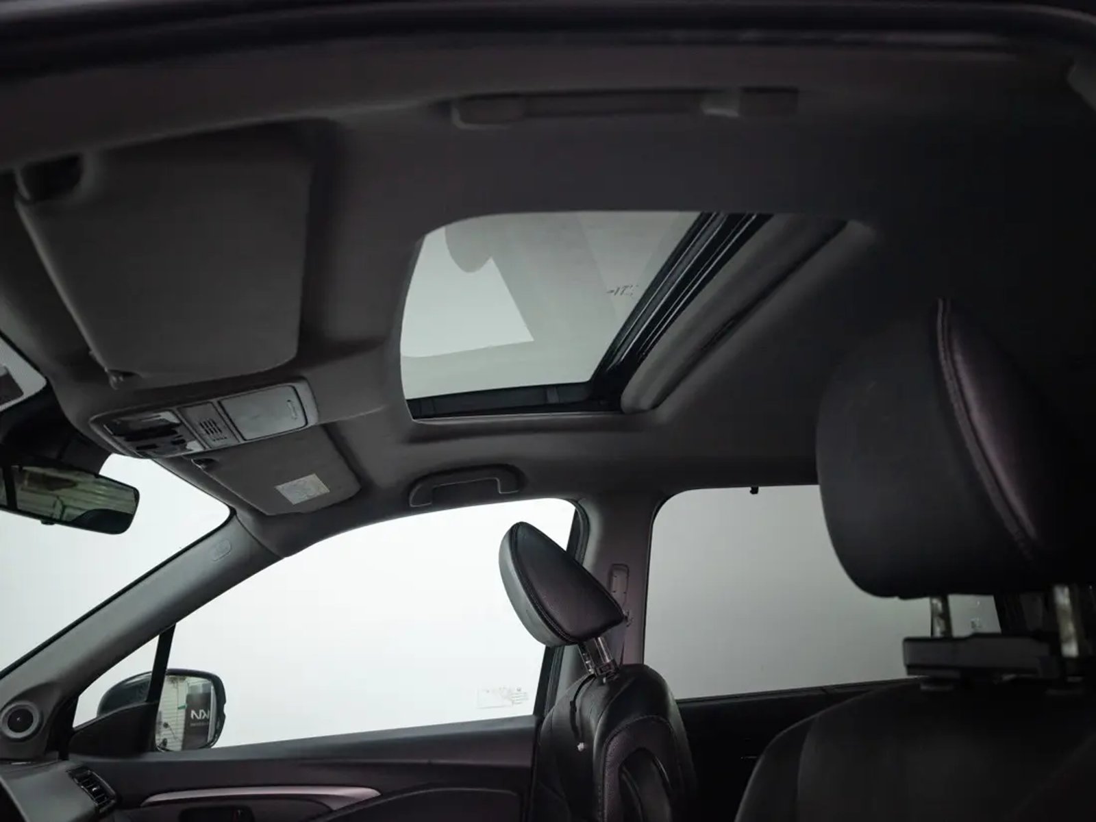 HONDA PILOT 2021 - Imagen 9 de 12