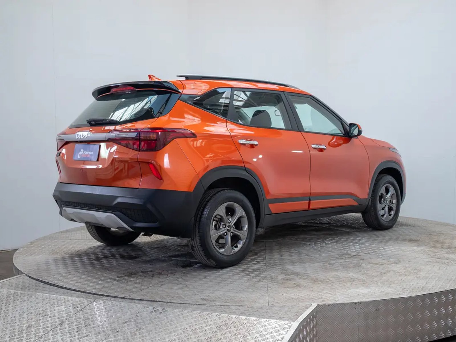 Kia SELTOS 2023 - Imagen 7 de 19
