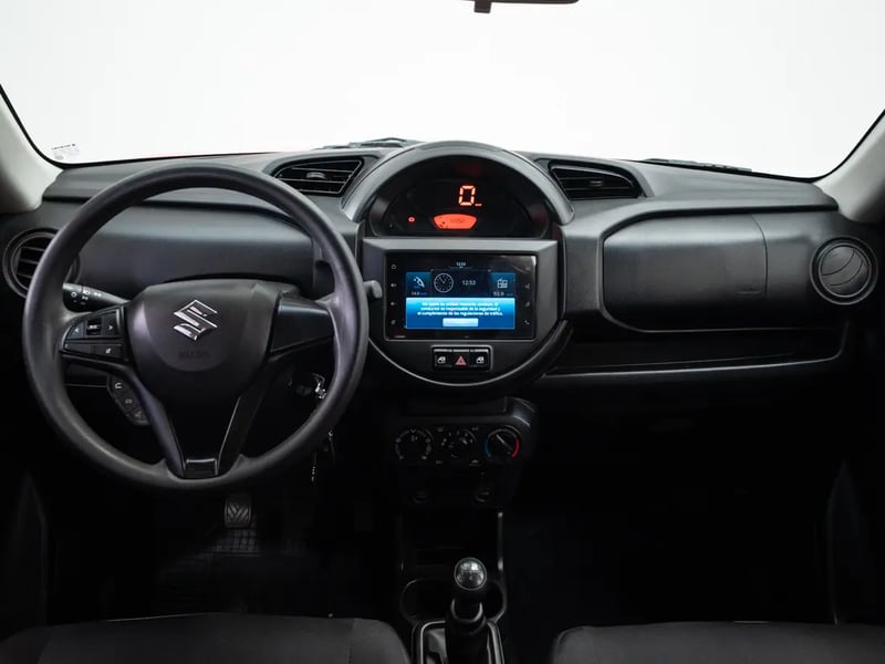 Suzuki S-PRESSO 2023 - Imagen 15 de 19