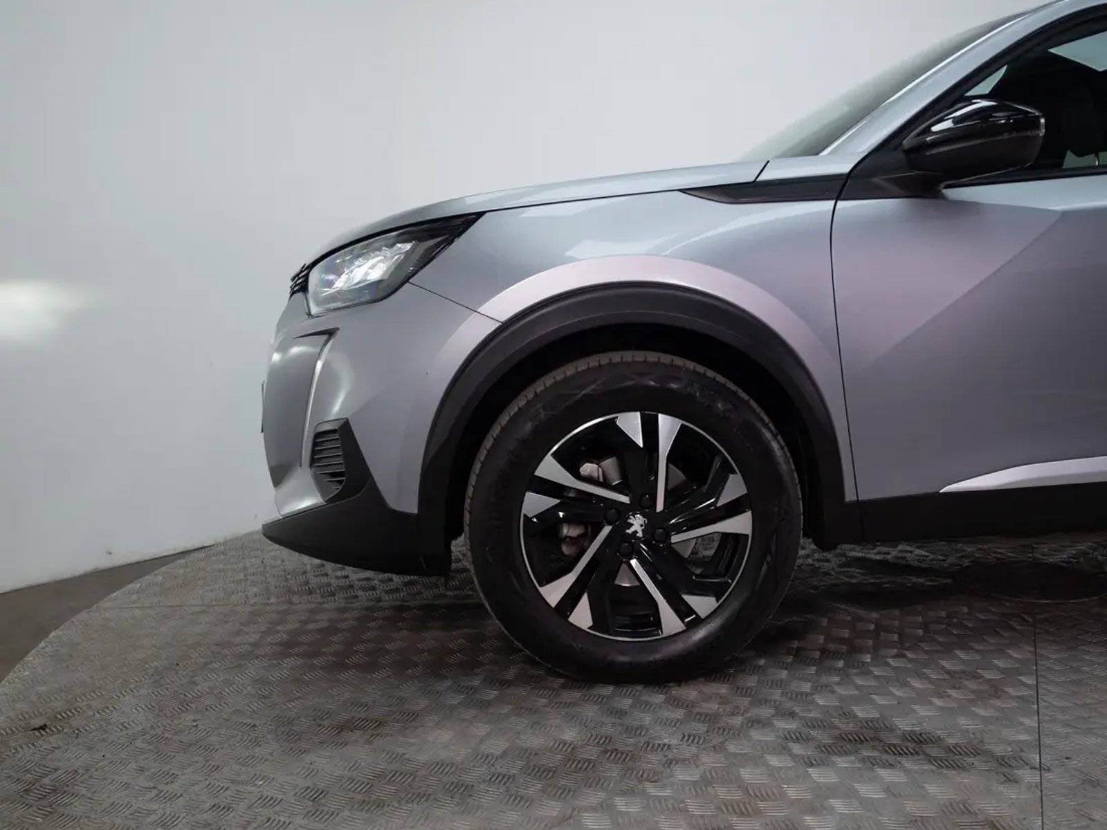 Peugeot 2008 2023 - Imagen 16 de 18