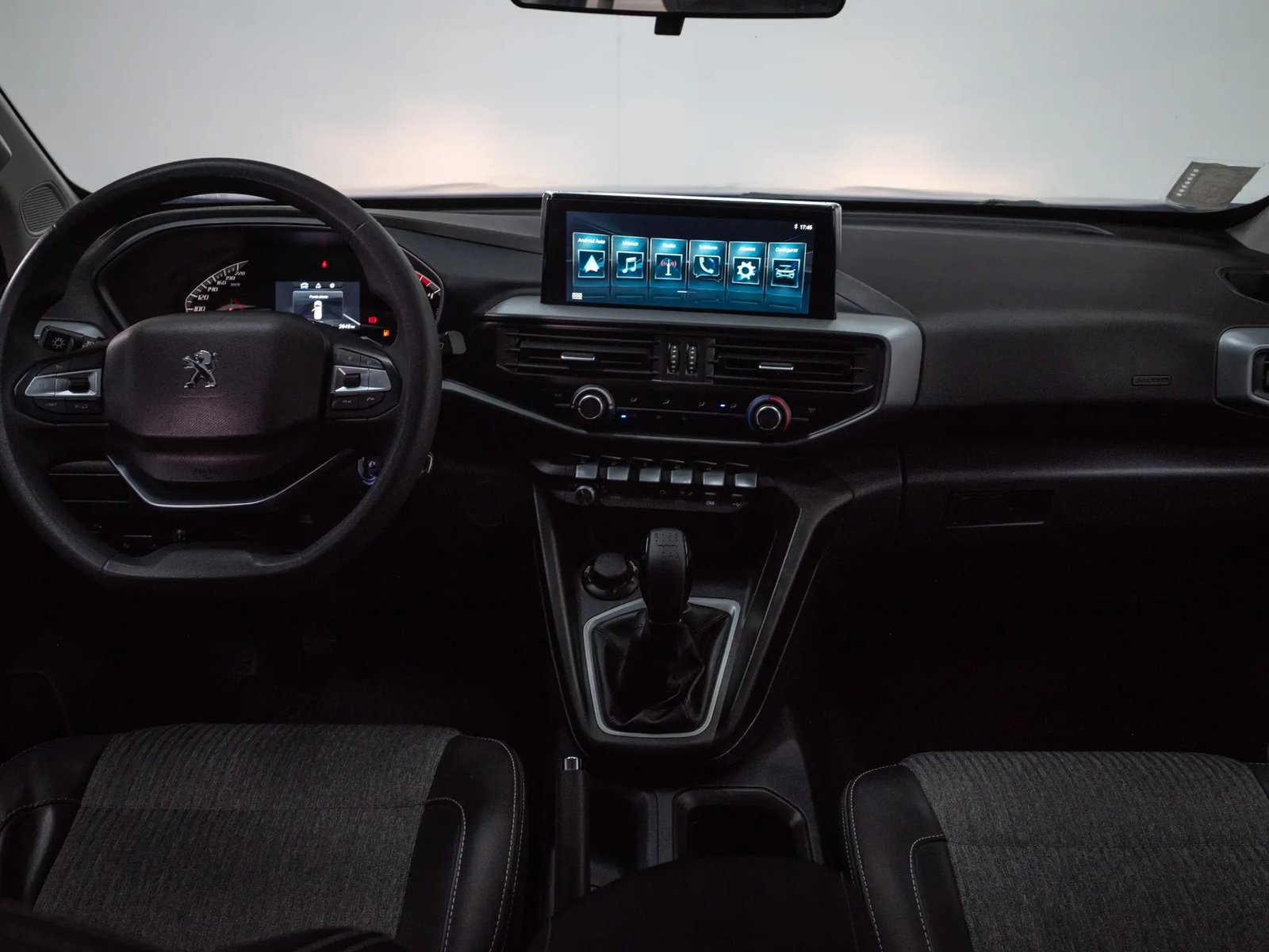 PEUGEOT LANDTREK 2023 - Imagen 17 de 19