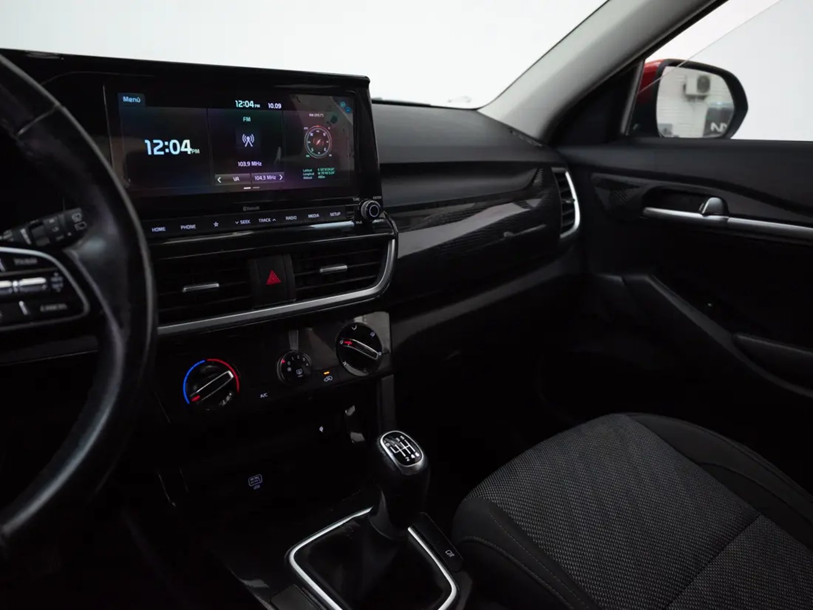 Kia SELTOS 2022 - Imagen 12 de 20