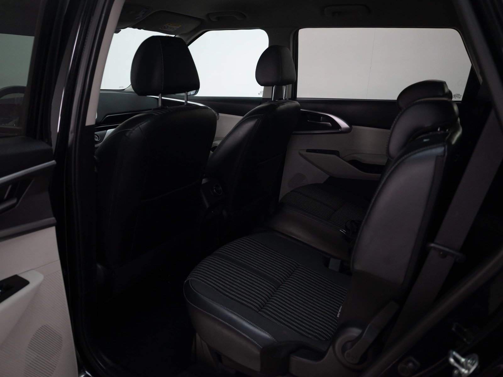 Kia CARENS 2024 - Imagen 15 de 15