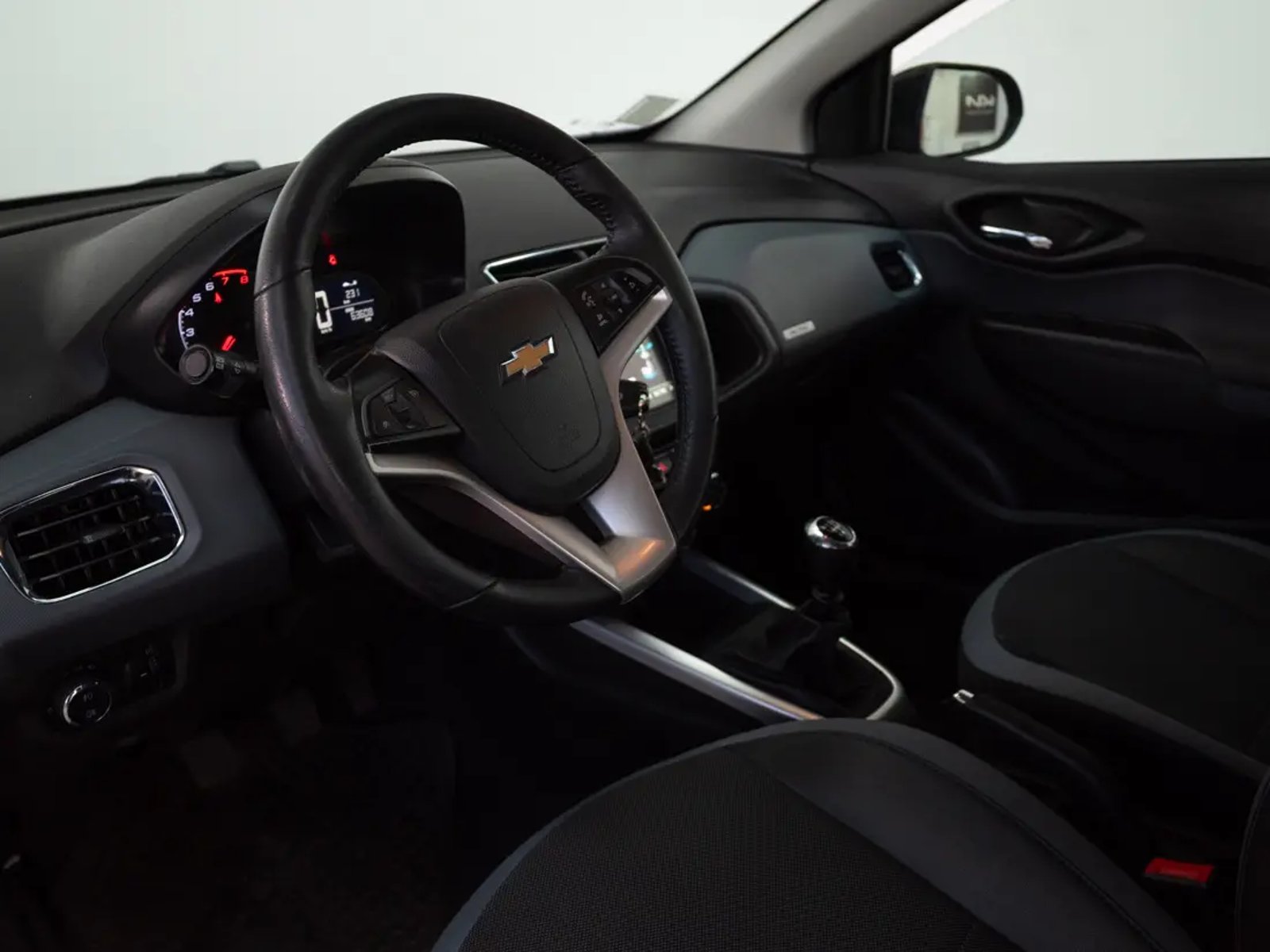 Chevrolet ONIX 2020 - Imagen 12 de 17
