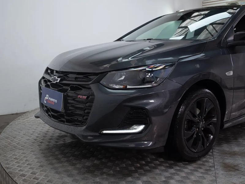 Chevrolet ONIX 2024 - Imagen 18 de 20