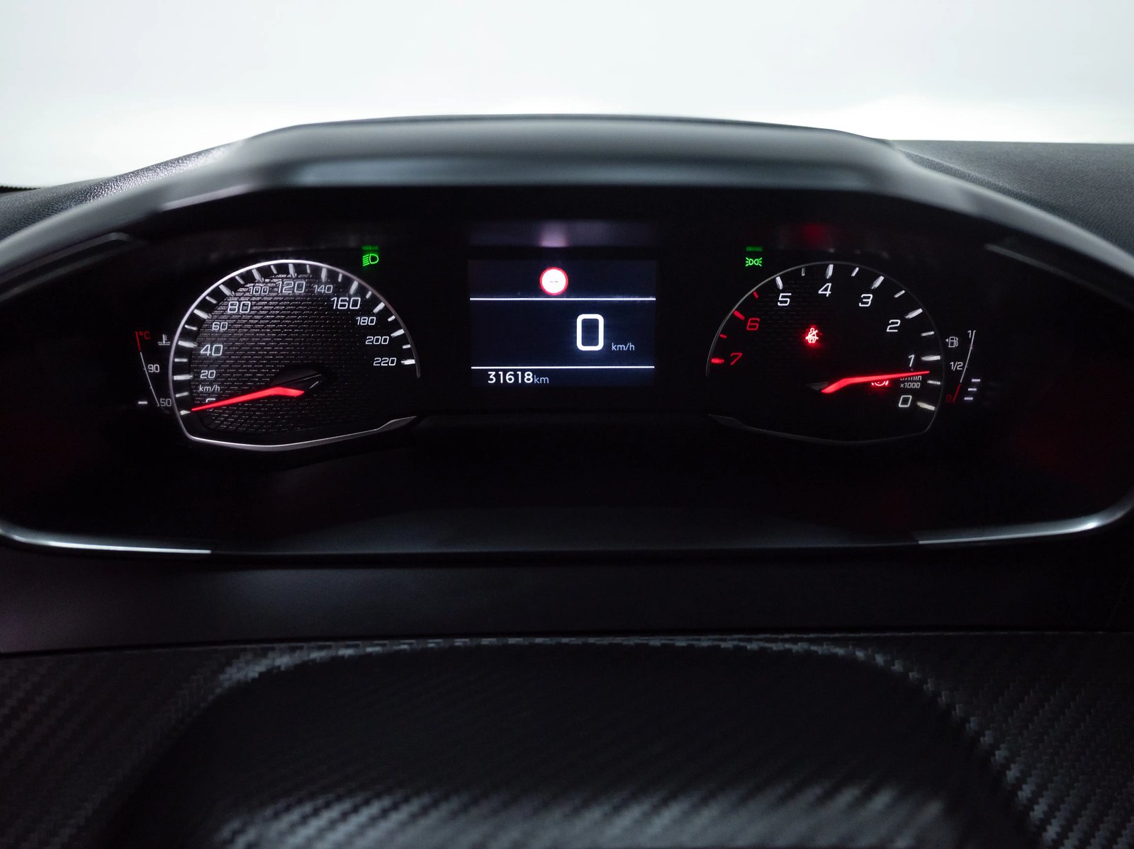 Peugeot 208 2024 - Imagen 12 de 14