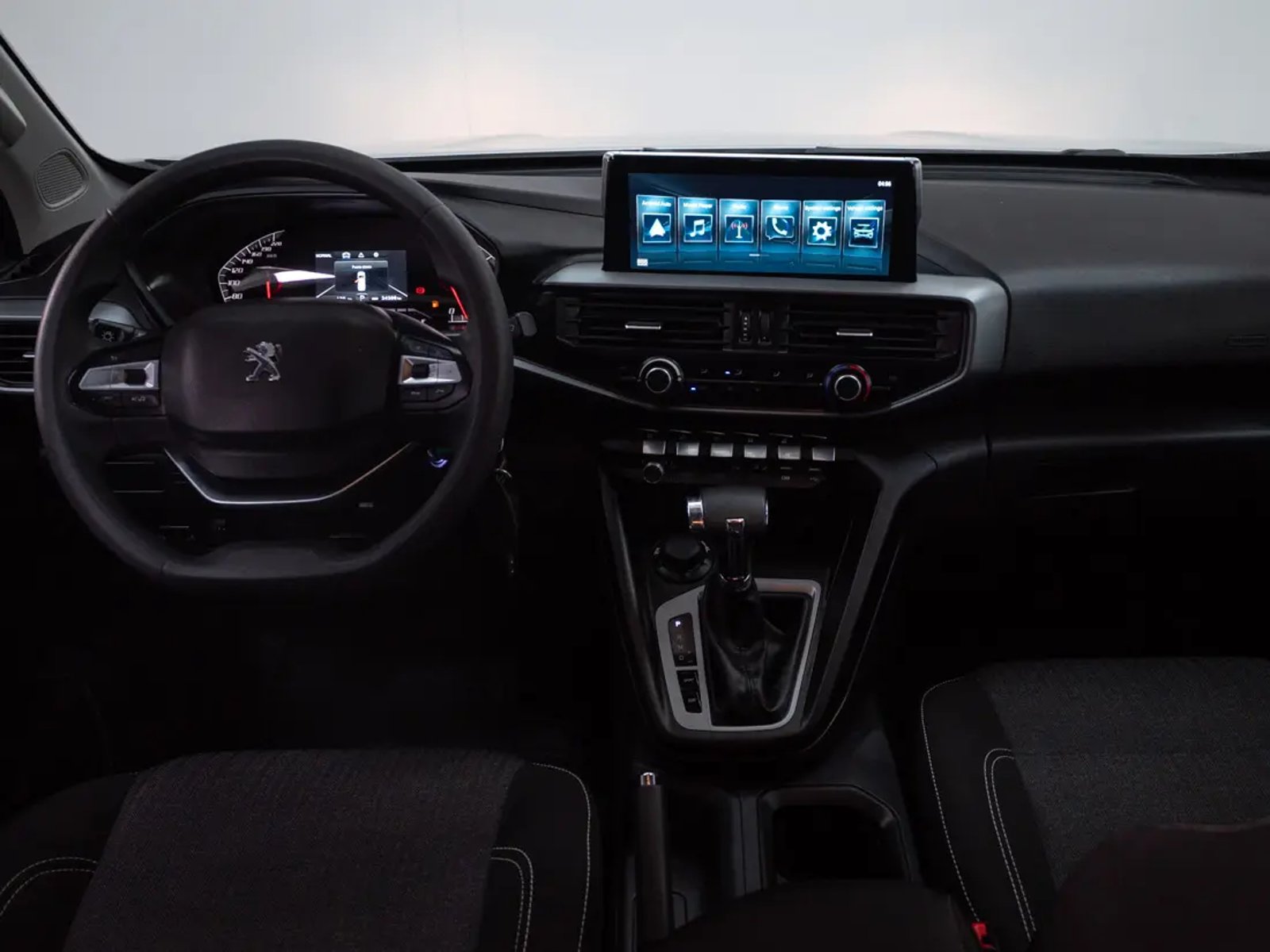PEUGEOT LANDTREK 2025 - Imagen 13 de 19