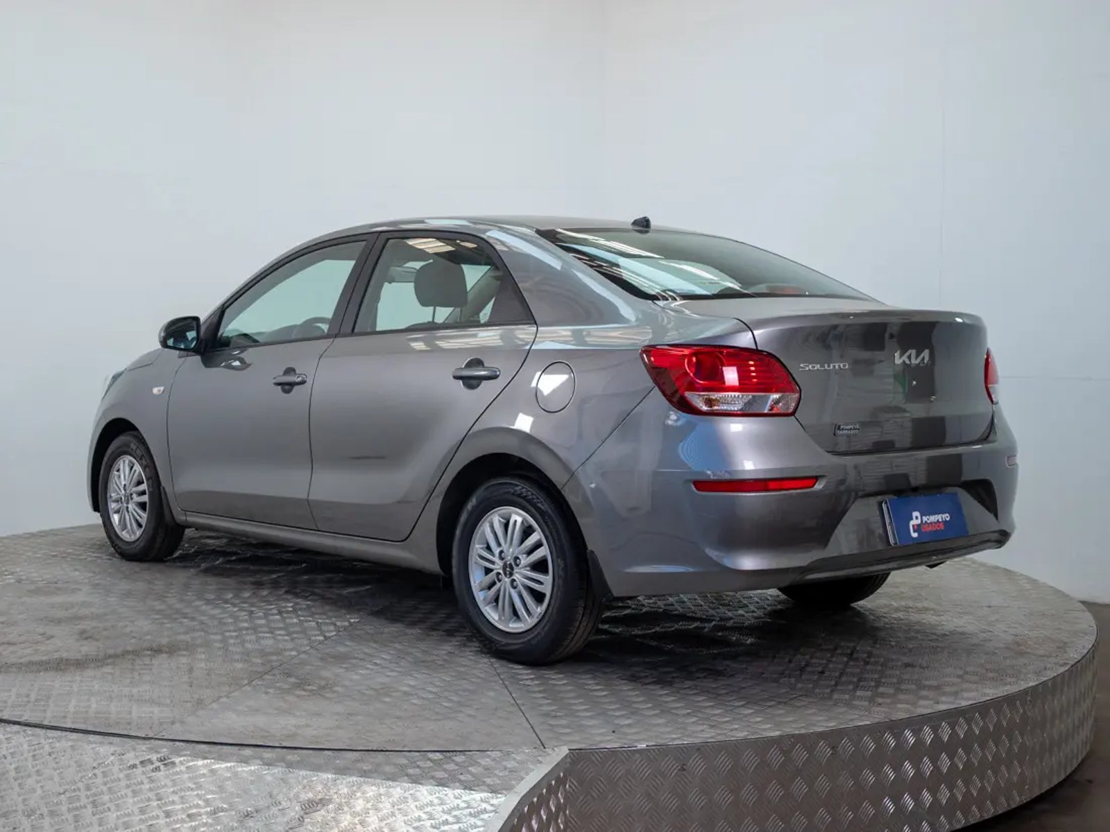Kia SOLUTO 2026 - Foto 5 de 20