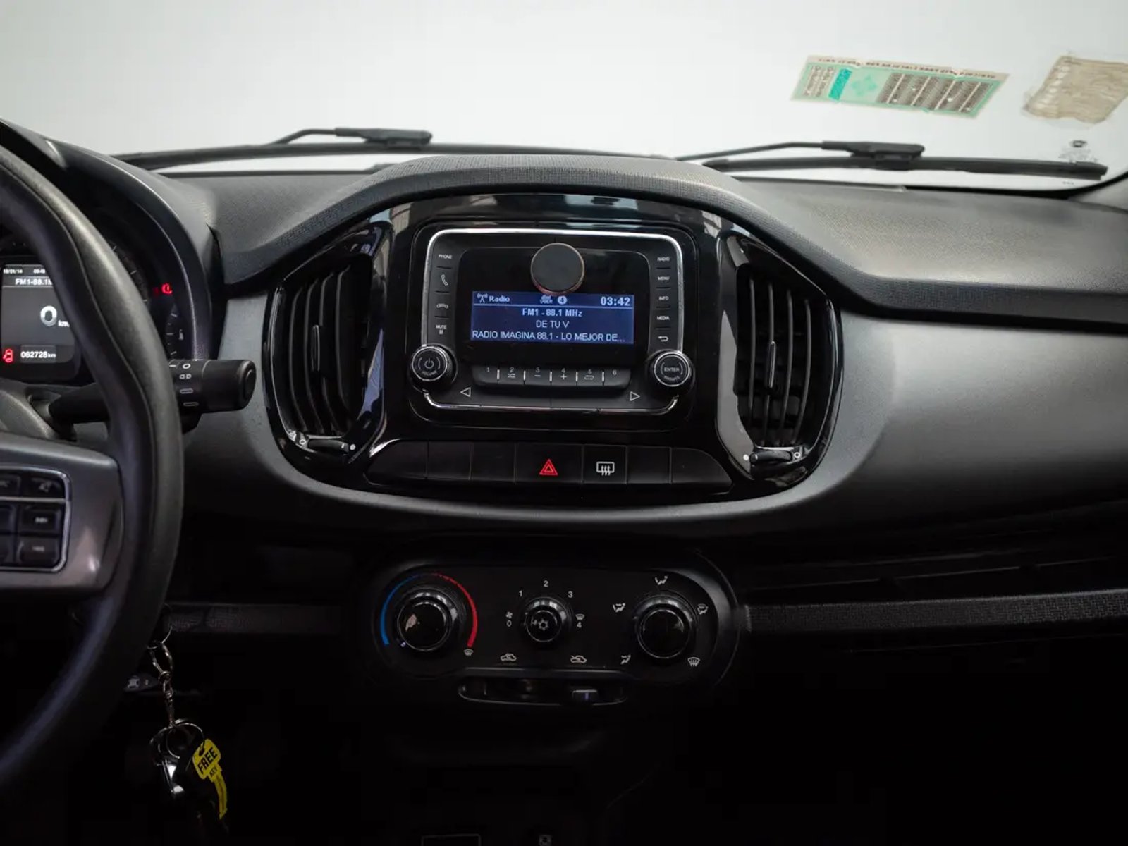 Fiat UNO 2018 - Imagen 16 de 19