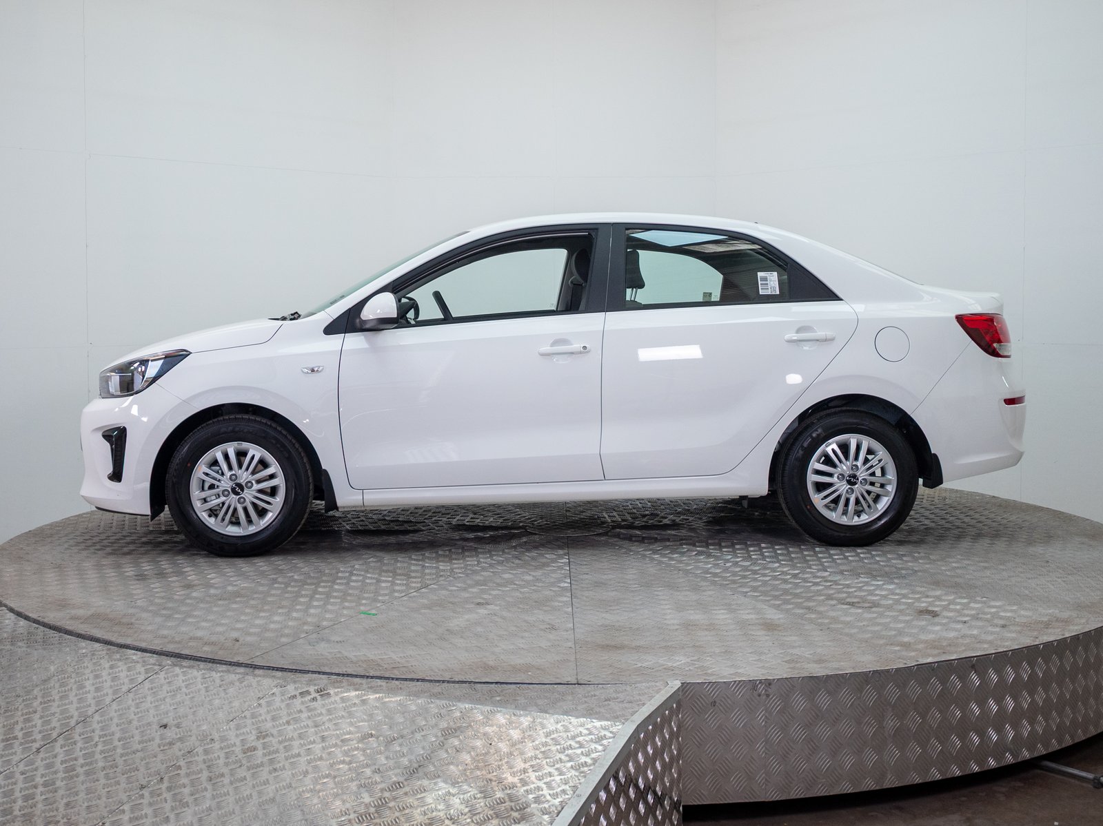 KIA SOLUTO 2026 - Imagen 7 de 19