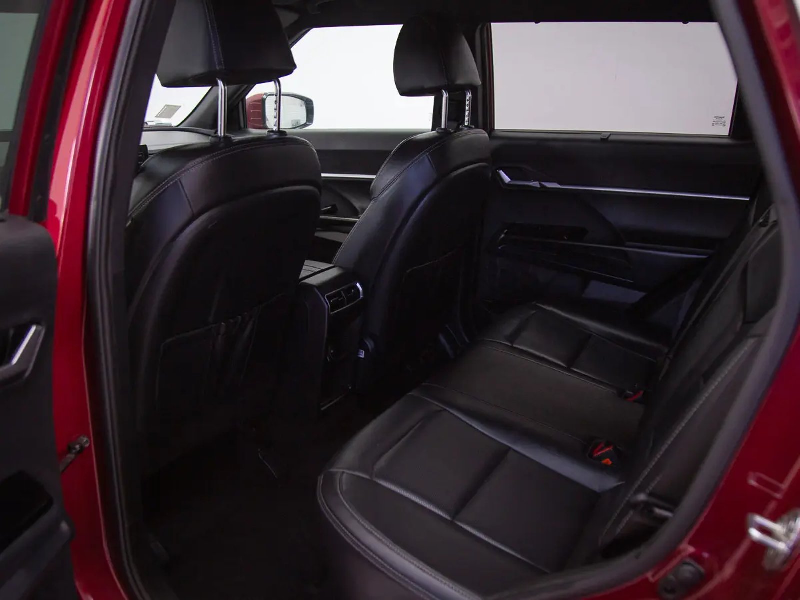 SSANGYONG TORRES 2023 - Imagen 18 de 19