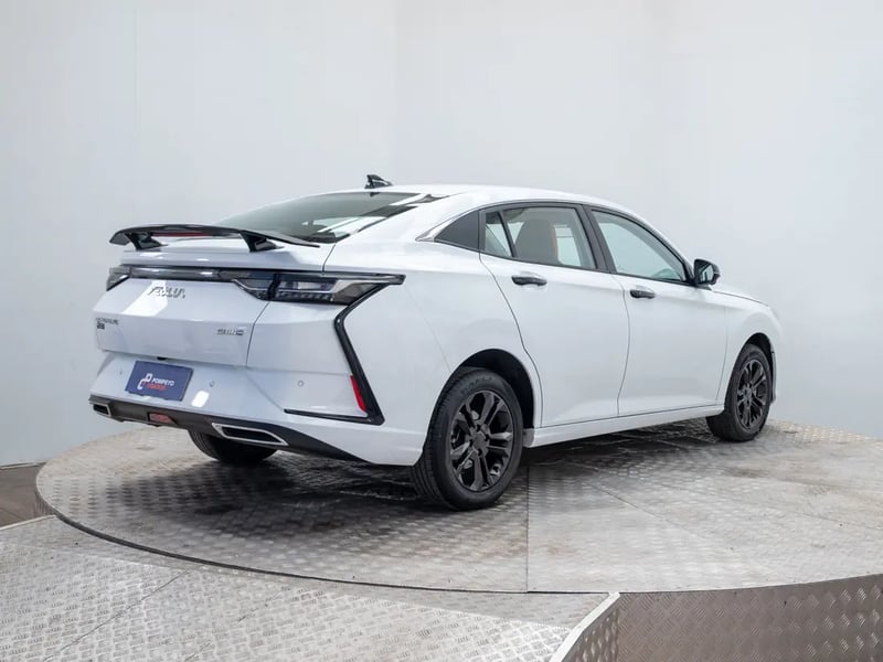 Dongfeng AEOLUS Y3 2024 - Imagen 7 de 18