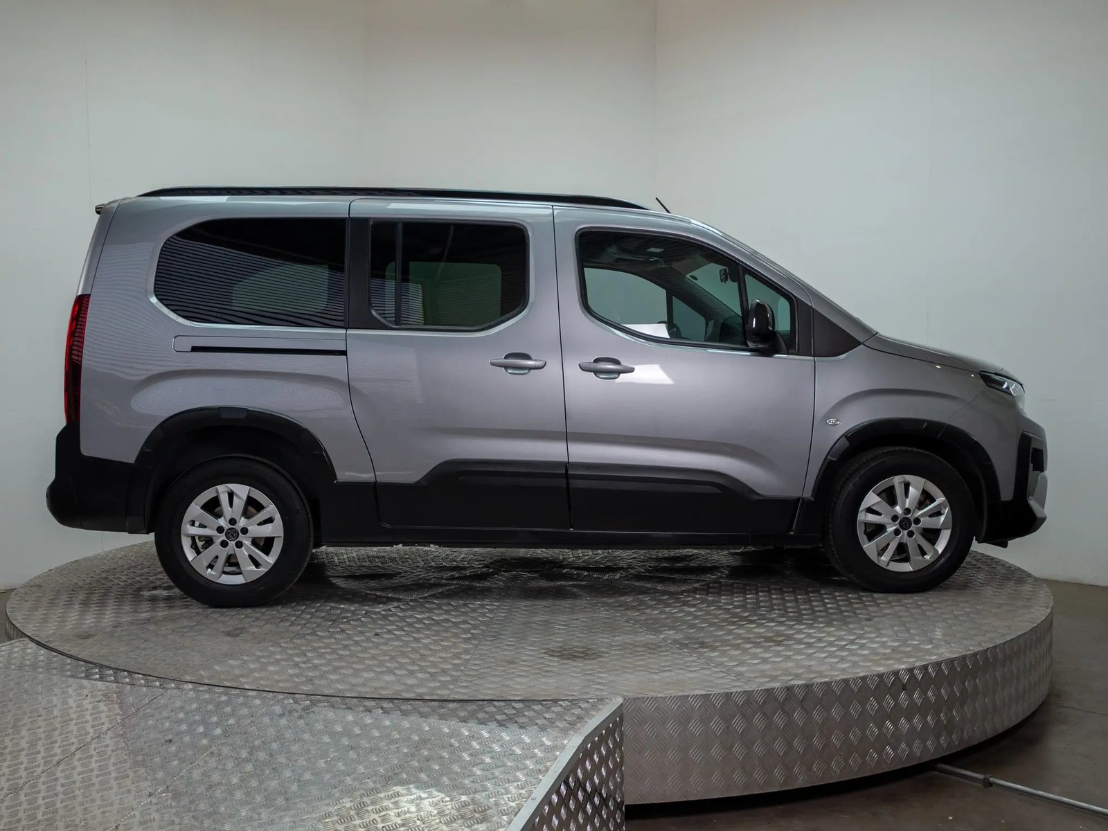 PEUGEOT RIFTER 2025 - Imagen 8 de 20